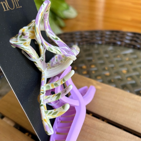 Noir Hair Claw Clips Womens Hair Accessories New Floral Purple - Picture 5 of 6